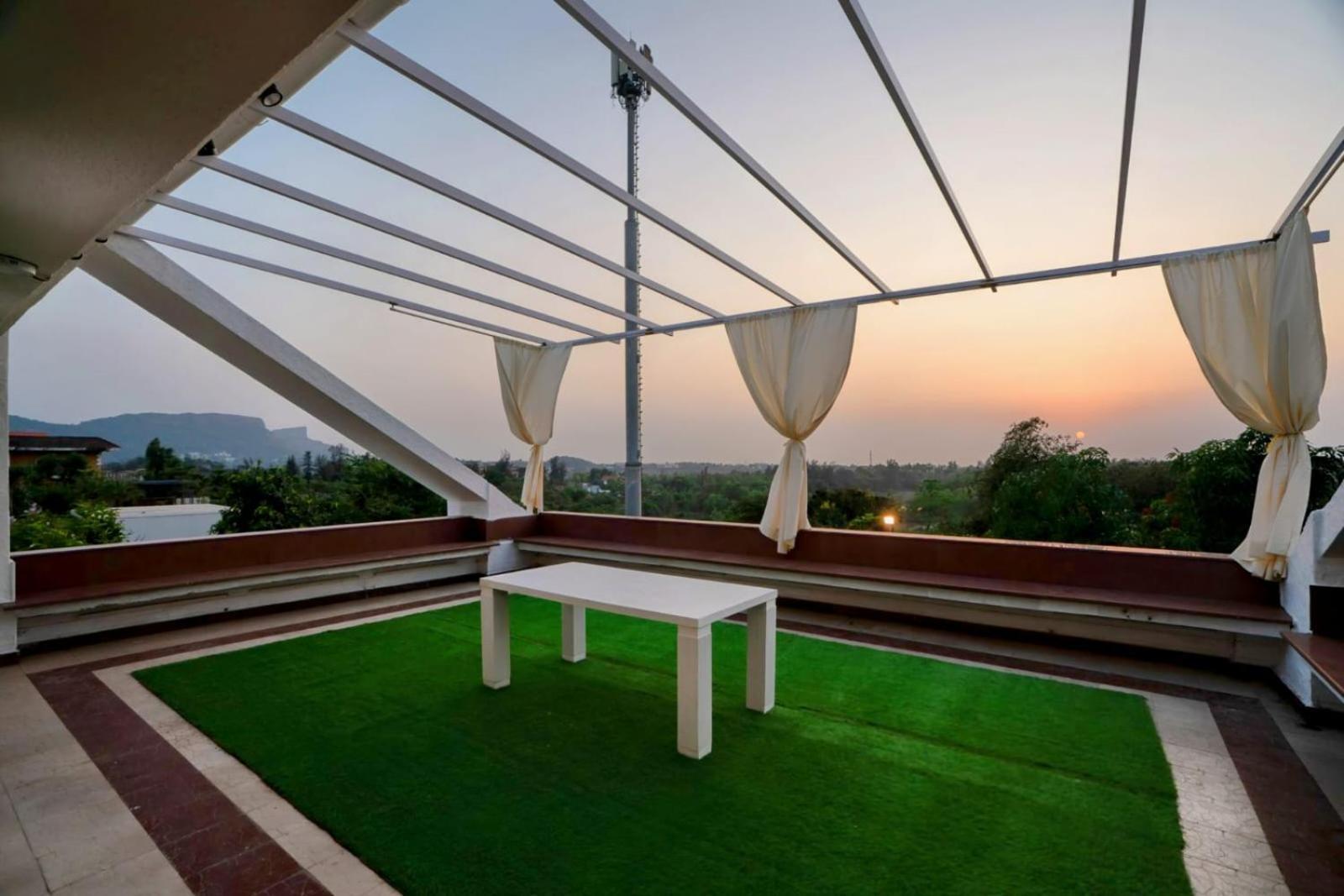 Ekostay Luxe - Casa Noah - Paddle Court & Sunset Point Лонавала Экстерьер фото