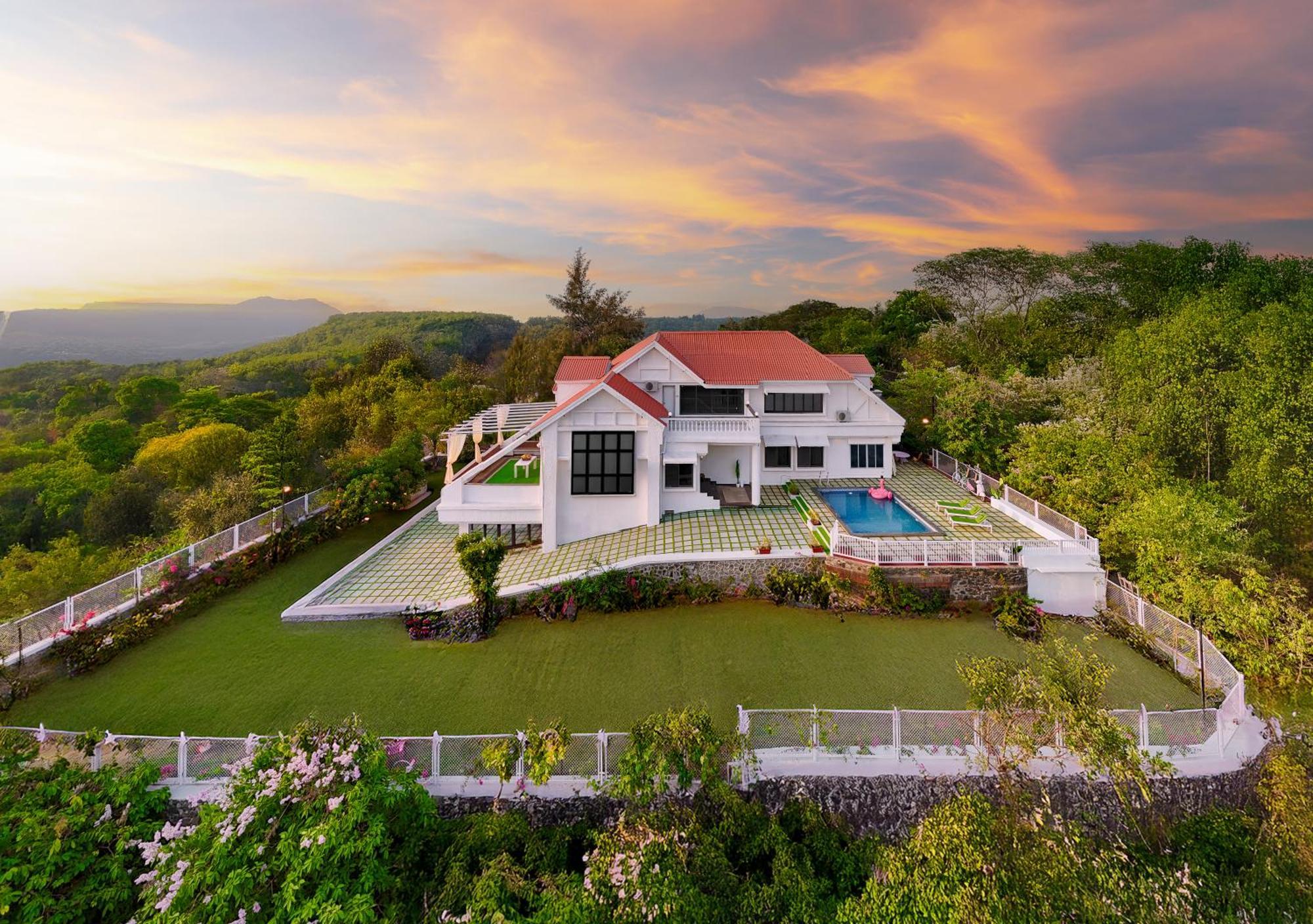 Ekostay Luxe - Casa Noah - Paddle Court & Sunset Point Лонавала Экстерьер фото